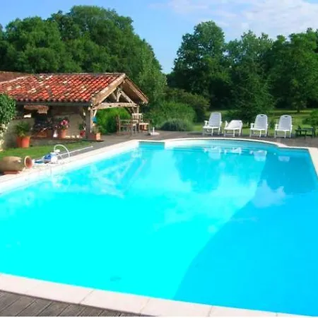 Beautiful Pigeonnier With Sensational Surroundings Pujols (Lot-et-Garonne)