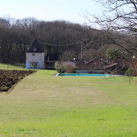 Beautiful Pigeonnier With Sensational Surroundings *